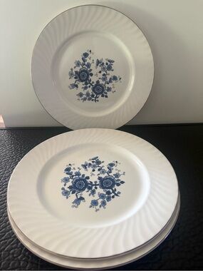 Wedgwood & Company Royal Blue Ironstone 3 Dinner Plates Made In England 10"